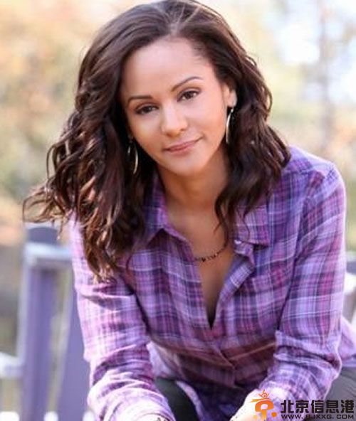 约瑟夫·摩根女友是谁 与Persia White结婚揭其资料instagram照片