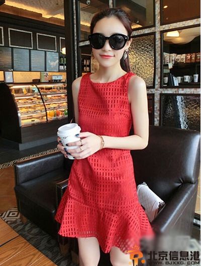 夏季减龄搭配服装分享 变优质可爱少女