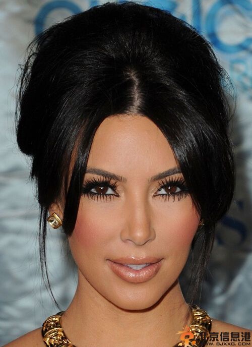 卡戴珊情史令人咂舌结婚58天被抛弃 揭金·卡戴珊结过几次婚