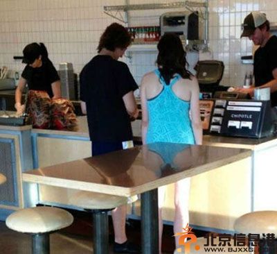 内涵笑话论女孩莫名其妙发脾气 一定是大姨妈没有按时来