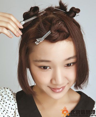 短发发箍怎么带好看 夏季短发怎么扎发箍帮你优雅甜美范儿