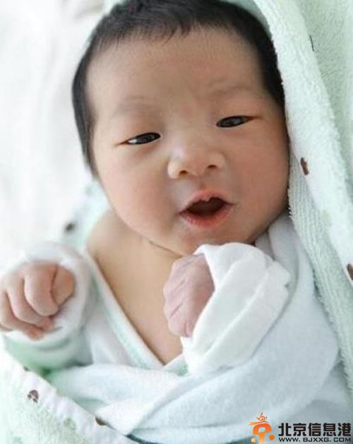 侯湘婷老公杨孟学个人资料曝光 32岁侯湘婷产女胸围暴涨