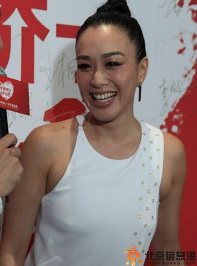 揭吴辰君老公廖怀南资料背景 吴辰君产女Ariel昔日凸点照受关注