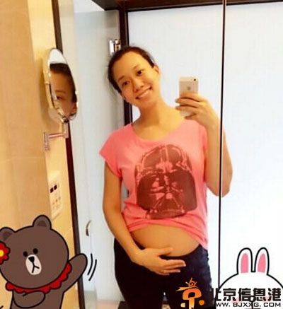 揭吴辰君老公廖怀南资料背景 吴辰君产女Ariel昔日凸点照受关注