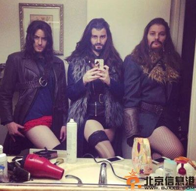 图解正确的恋爱方式 炎炎夏日妹纸衣服的众多亮点图