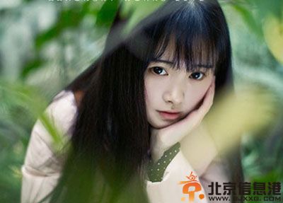 中长发直发发型图片推荐 打造清新甜美气质范儿