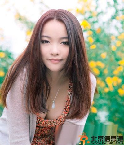 中长发直发发型图片推荐 打造清新甜美气质范儿