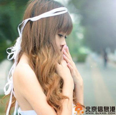 长发卷发发型图片2014女 韩式烫发为你谱写女神之旅