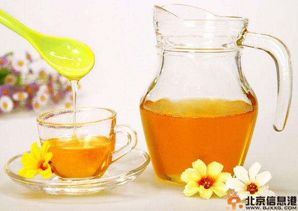 蜂蜜水什么时候喝好 喝蜂蜜水注意要点介绍