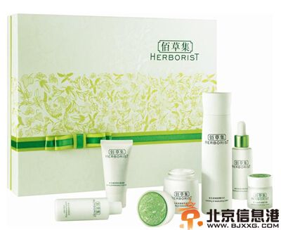 美白套装哪个好 帮助你美白去黄