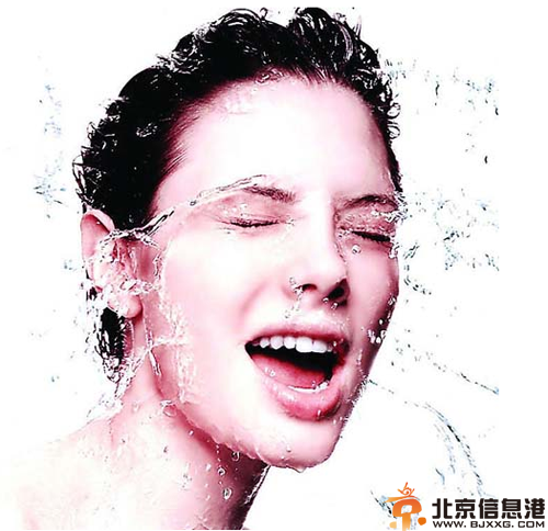 皮肤干燥怎么办 补水保湿是关键