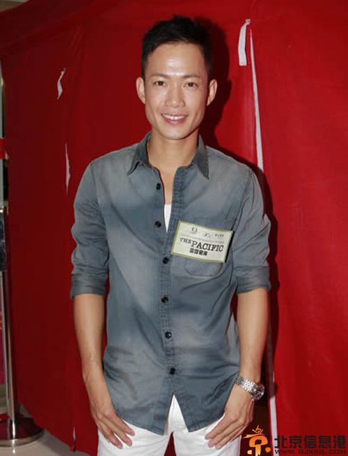 敖嘉年老婆是谁揭个人资料照片 传将与相恋十年女友Betty结婚