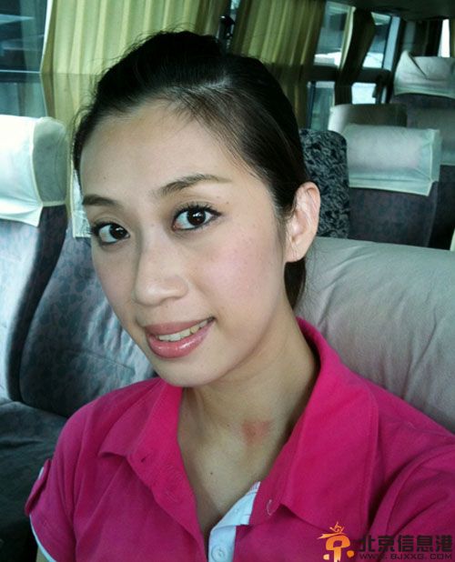 名模李蕙钧个人资料微博照片 低胸装搭地铁撞脸陈汉典图片