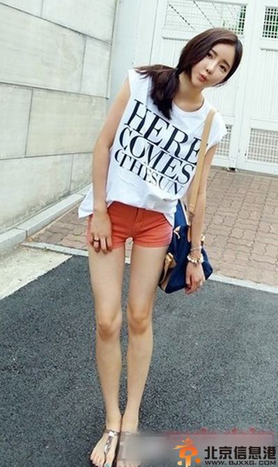 2014韩国女生服饰搭配图片分享 走在时尚最前端