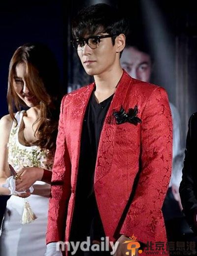 崔胜铉女友是谁 揭崔胜铉与绯闻女友申敏儿个人资料照片