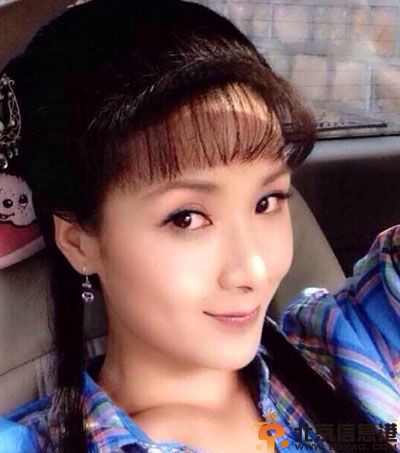 女演员黄曼老公是谁 揭个人资料微博海量私房照