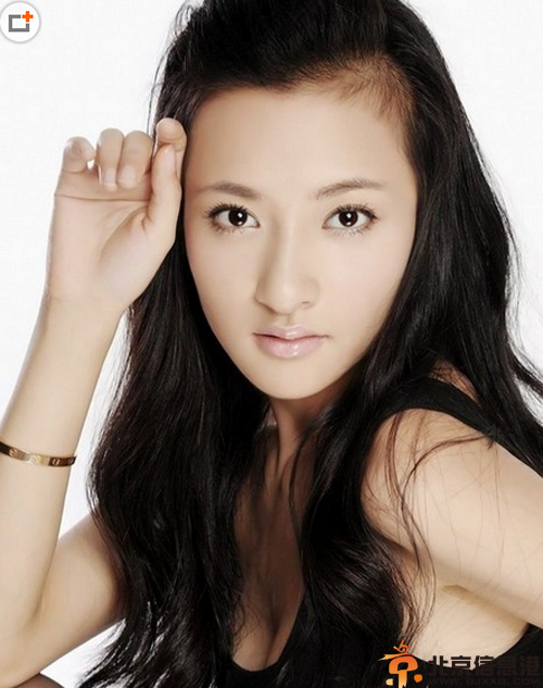 长发中卷发发型图片赏析 唯美浪美不失情调
