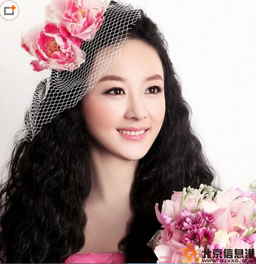 长发中卷发发型图片赏析 唯美浪美不失情调