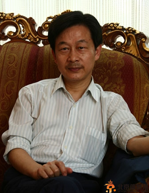 鲁迅文学奖周啸天诗词选引争议 周啸天个人资料背景遭热搜