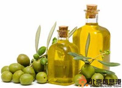 橄榄油的功效与作用有那些 详解橄榄油的营养价值