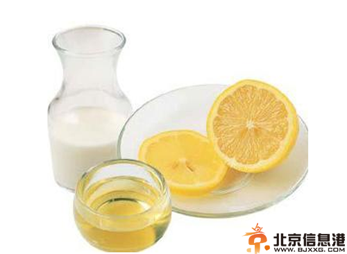 自制保湿补水面膜 让你告别皮肤干燥