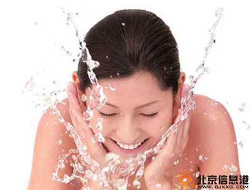 粉刺是怎么形成的 从根源消灭粉刺肌肤
