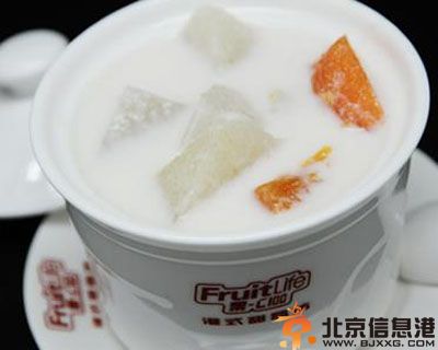 食疗丰胸吃什么 推荐5款常见有效的丰胸食谱