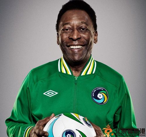 贝利现任妻子马尔西娅个人资料 三婚将取小32岁女友揭前妻照片