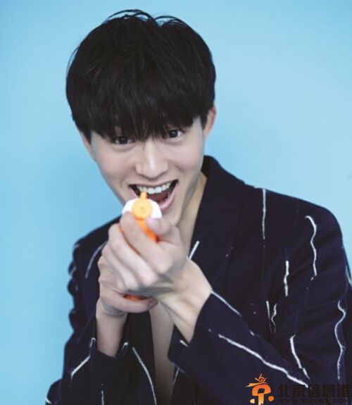 男模金大川个人资料微博 疑女朋友cici项偞婧照片曝光