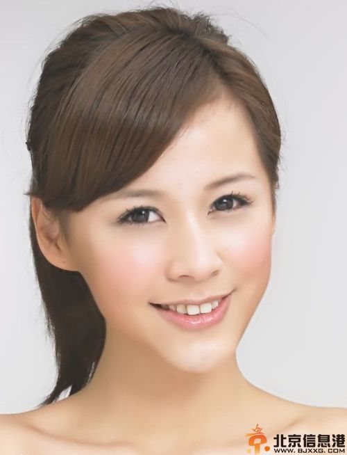 邹杨男朋友是谁揭其微博资料照片 演来自星星的继承者们引关注