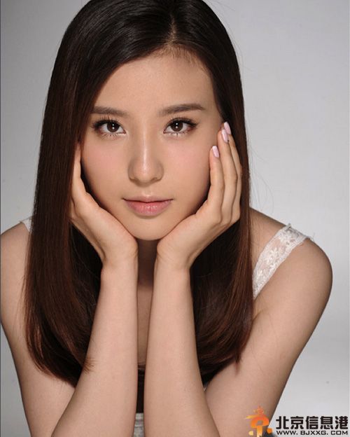 鲍天琦个人资料微博照片身高多高 电视剧花千骨饰轻水引关注