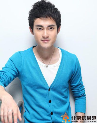 张亚希微博个人资料老婆引话题 卫子夫张亚希扮演霍去病