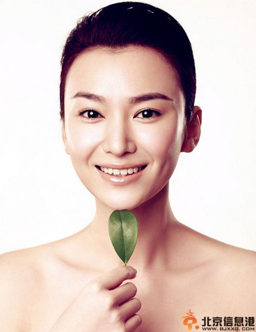 演员唐熙个人资料微博图片 新济公活佛中饰鬼面观音引关注