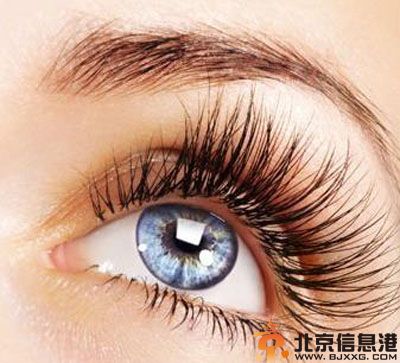赏析新娘妆的画法图解 让你新婚当天做一个美美的新娘