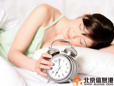 小编教你头发分叉怎么护理 拥有一头乌黑长发不是梦