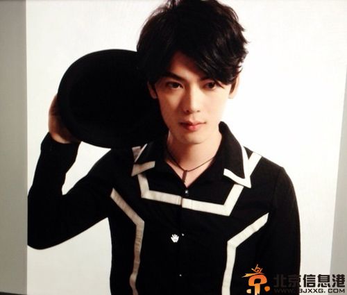 中国好声音简红微博个人资料 歌曲矜持遭淘汰泡沫受好评