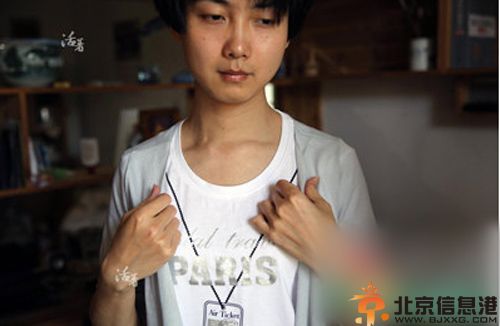 刘霆为什么想做女生 揭变性人刘婷我是女人女装照片及近况