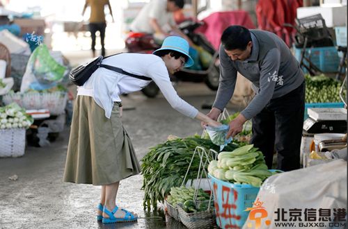 刘霆为什么想做女生 揭变性人刘婷我是女人女装照片及近况