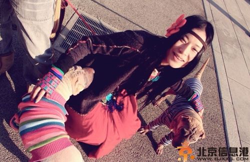 中国好声音uta悬铃木微博资料 痛并快乐着淘汰被呼重返好声音