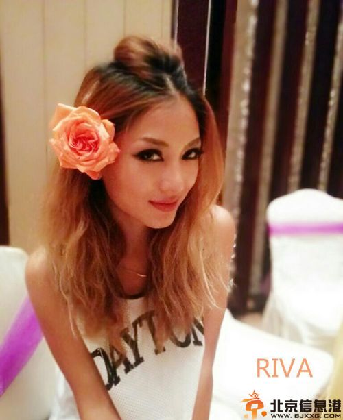 中国好声音RivaBee莉娃微博个人资料照片 歌曲没时间后悔受好评