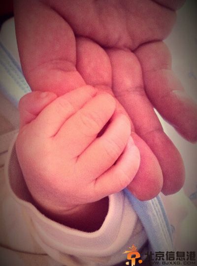 中国好声音陈昕个人资料微博曝光 空港获赞老婆已生子背景曝光