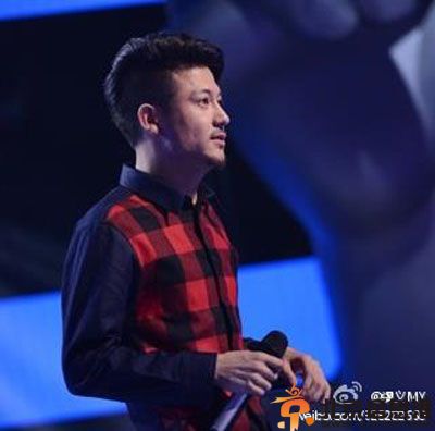 中国好声音白穆微博个人资料 白穆流星成功加入齐秦队伍
