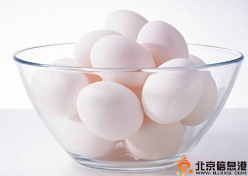 如何挑选新鲜鸡蛋 四招快速搞定一看二照三摇四试