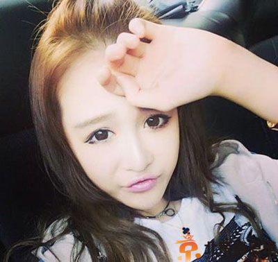 赵本山女儿赵一涵照片奢侈生活揭露 儿子赵一楠个人资料照片曝光