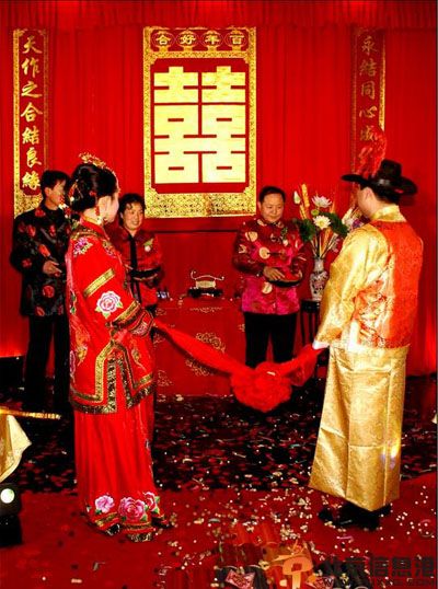 现代中式婚礼流程是什么 年轻人最喜爱的传统婚礼