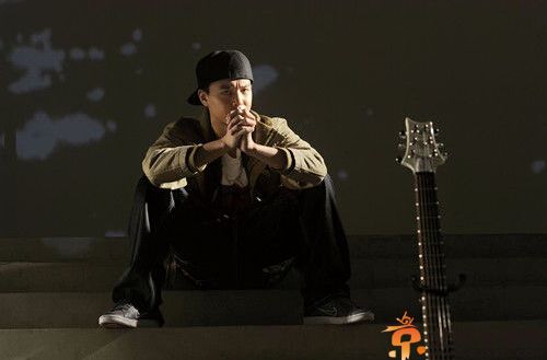 电影蓝色骨头上映时间 剧情介绍演员