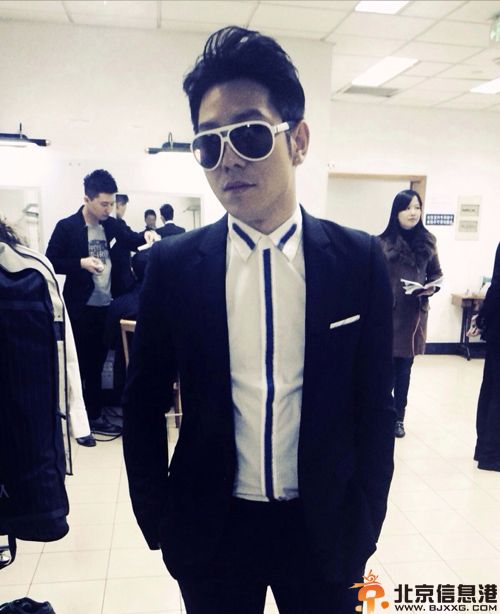 中国好声音张江微博个人资料 歌曲泡沫受好评系孙楠音乐助理