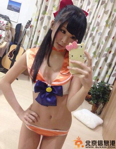 coser五木昶资料曝光 五木昶大尺度试穿美少女服装