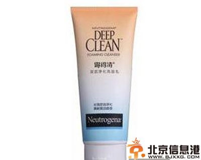 秋季护理推荐 深层清洁去角质洗面奶
