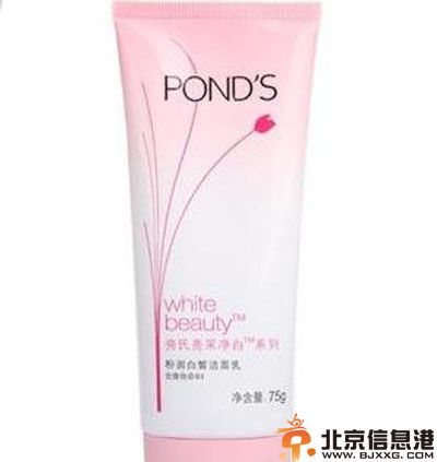 秋季护理推荐 深层清洁去角质洗面奶